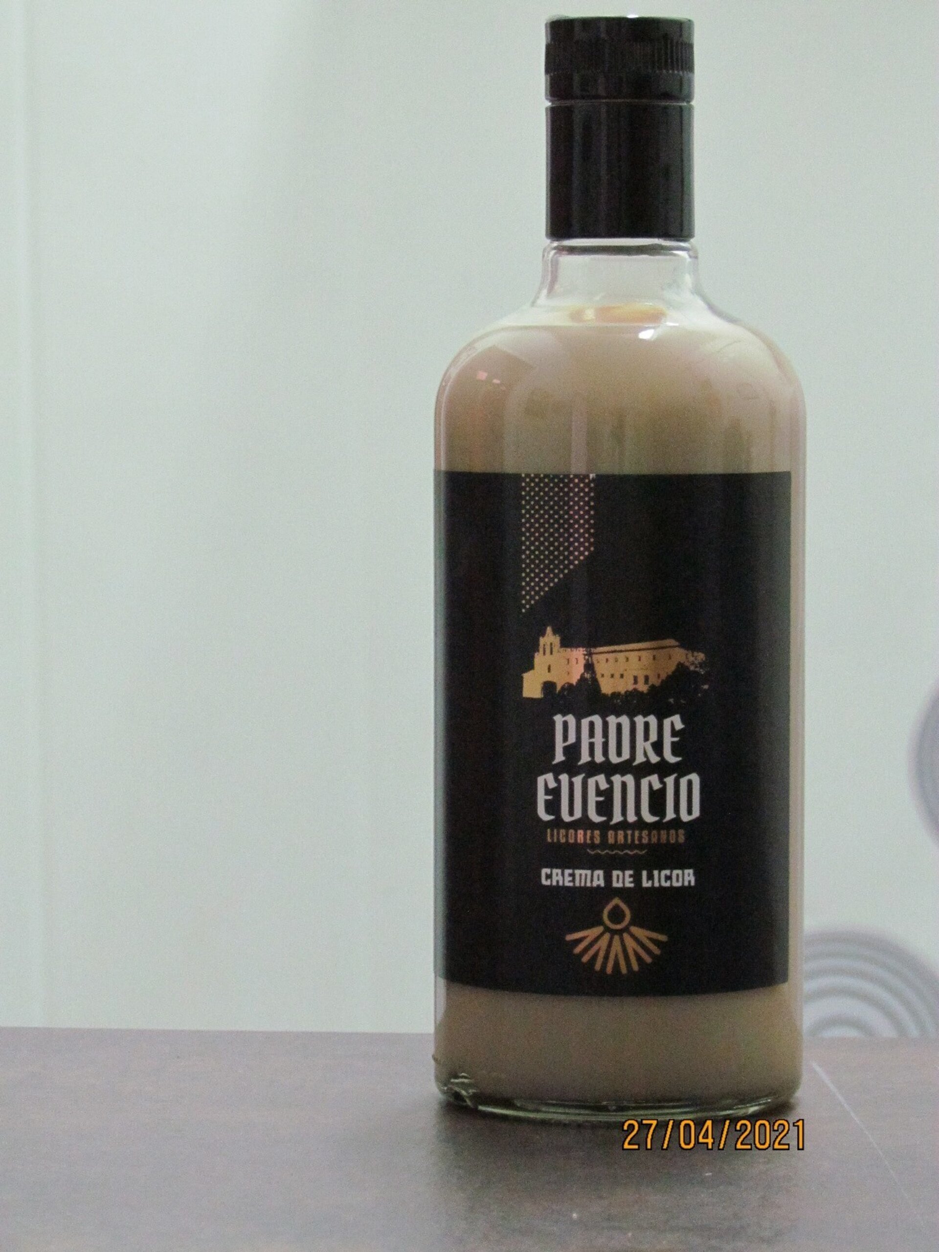Licor de crema Padre Evencio - 1